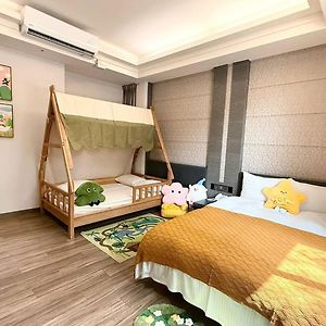 Family Room Indoor Tent
